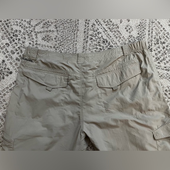 Columbia Omni-Shade Khaki Pants - Picture 9 of 10